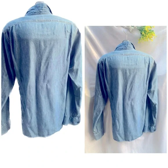 JCREW - premium CLASSIC Denim
Button-Up Shirt - Picture 4 of 13